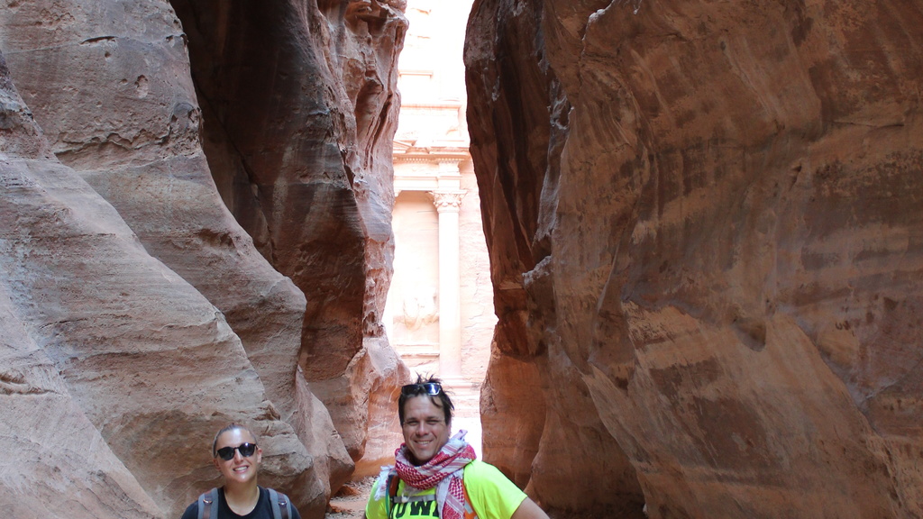 Lara Bampfield and mentor Bjorn Anderson gather photogrammetric data in Petra, Jordan